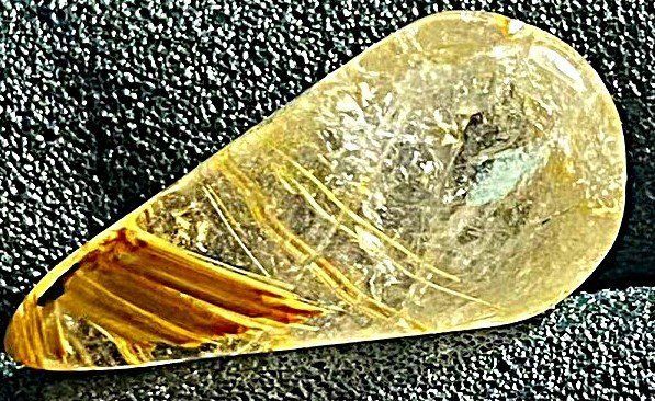 タイチンルチル　金針太高品質 上質EU製☆ROBEAN☆定価135万円☆天然タイチンルチルクォーツ太金針