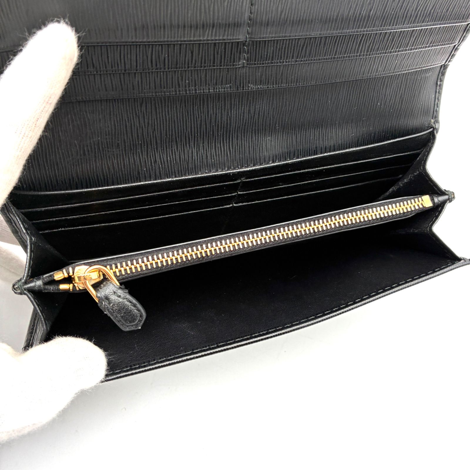 長財布 フラップ