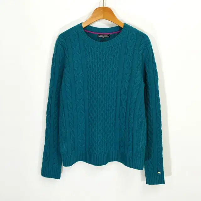 TOMMY HILFIGER ケーブルニット