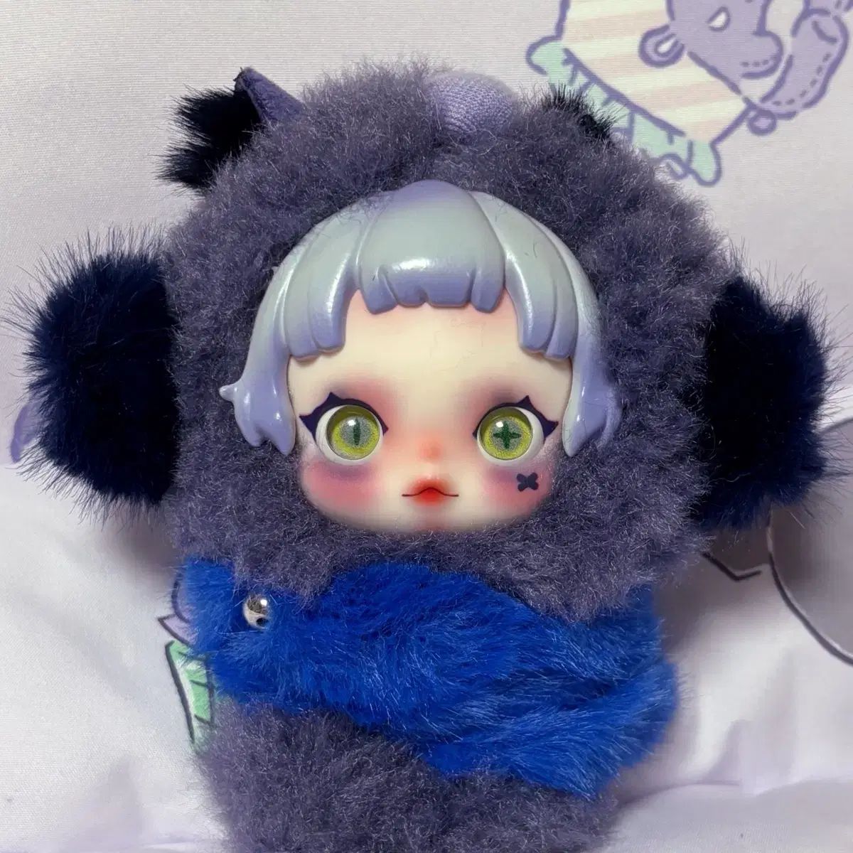ポップマート スカルパンダ × XG ぬいぐるみペンダント SKULLPANDA XG