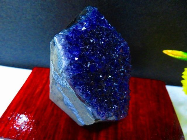 ウルグアイ産☆ 天然水晶☆絶品超濃い濃い超美しい☆アメジスト