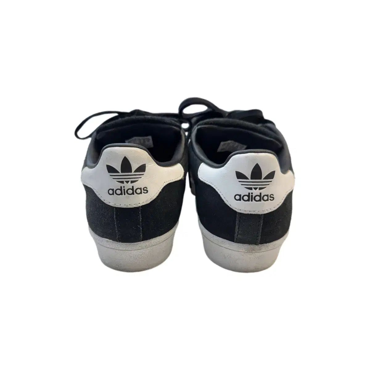 白黒 スニーカー