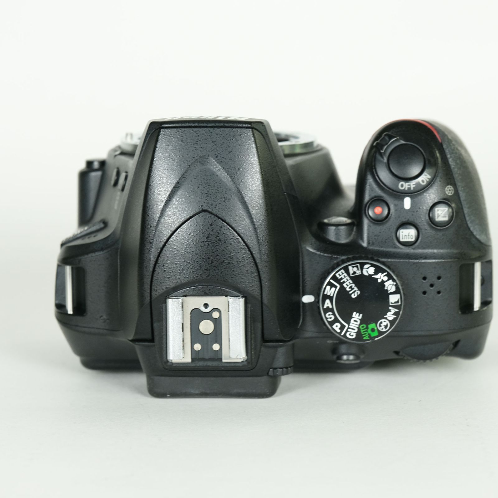 シャッター数27