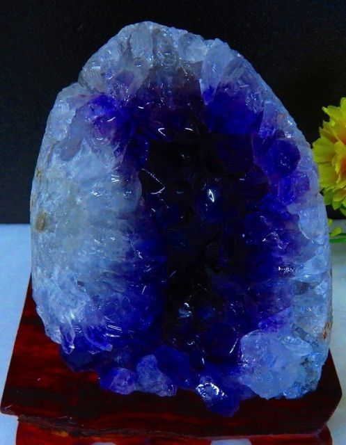 最高品質！ウルグアイ産⭐️アメジストたまごクラスター⭐️結晶の上に更に結晶⭐️ N68 最高品質！ウルグアイ産⭐️アメジストたまごクラスター⭐️結晶の上に