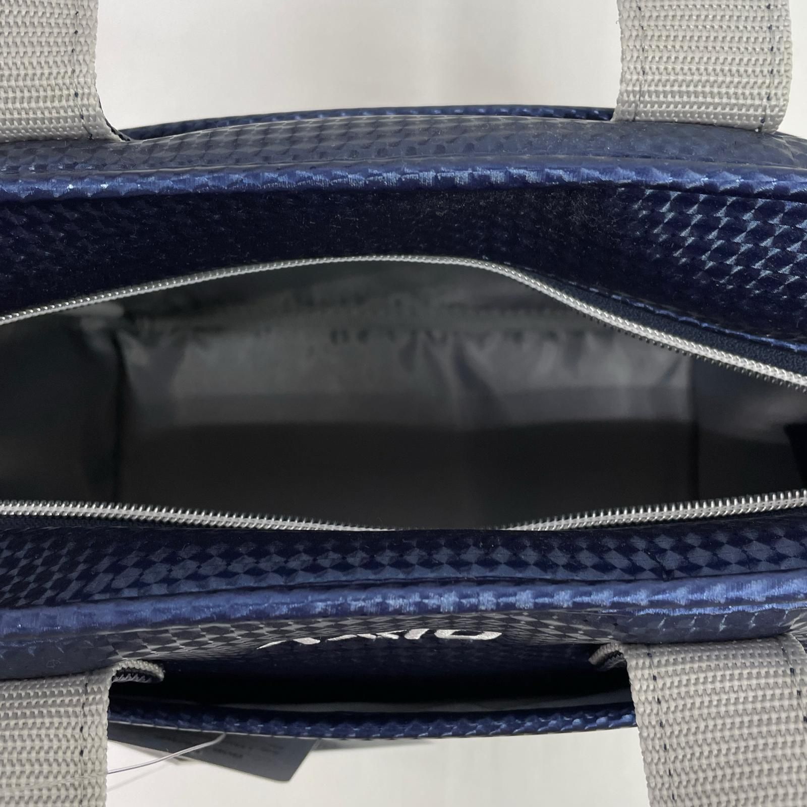 ラウンドバック ネイビー 未使用品 カートバッグ ネイビー 紺 ゼクシオ XXIO ラウンドバッグ