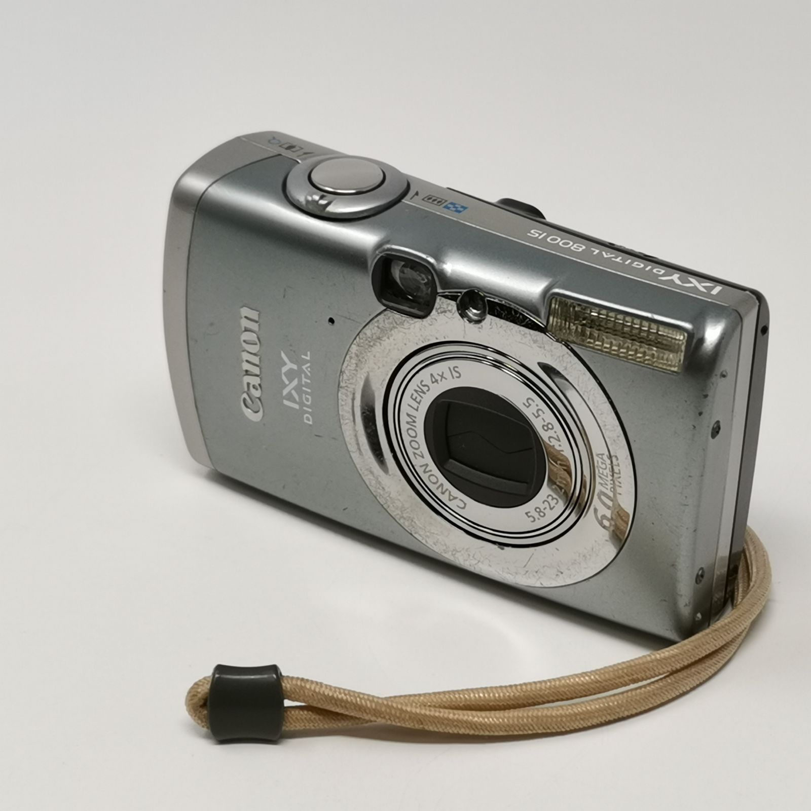 キャノン IXY digital 800 IS デジカメ PC1176 シルバー 動作確認済み