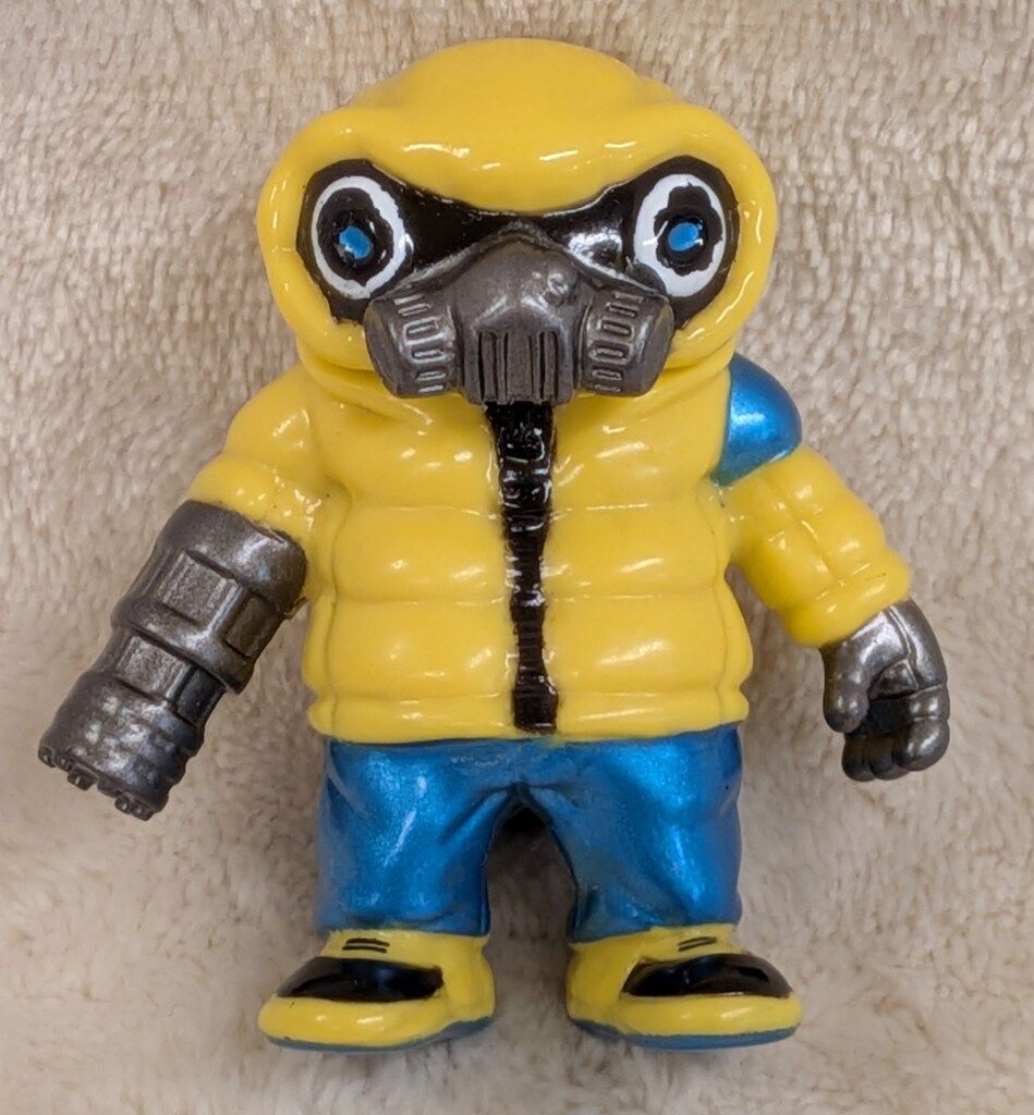 MEDICOMTOY VAG SPECIAL GYAROMI オイドキラー 黄 - メルカリ