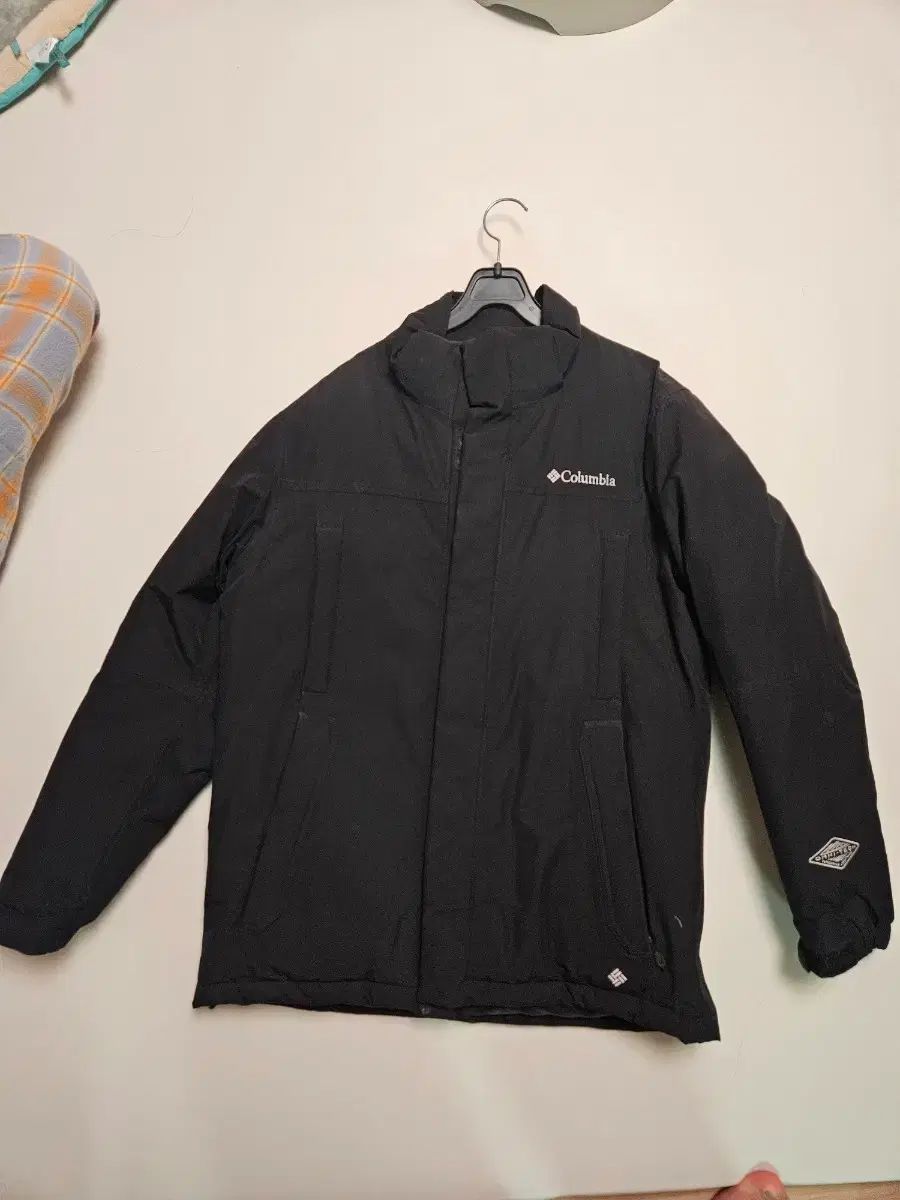 Columbia ダウン ブラック 95