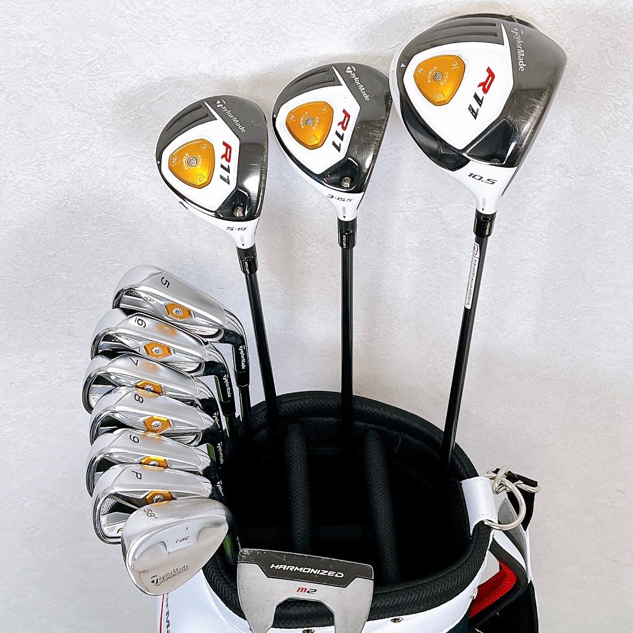 【激安‼️】男性右利き テーラーメイド ゴルフクラブセット キャディバッグ付き キャディバッグ新品 テーラーメイドR11 メンズゴルフ11本セット
