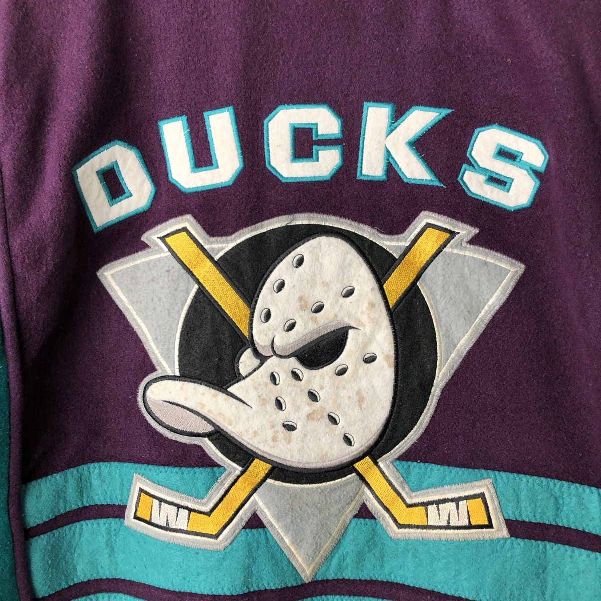 FANS NHLマイティーダックス中綿ナイロンジャケットパーカー　ヴィンテージ アナハイム マイティダックス MIGHTY DUCKS プルオーバー ジャケット