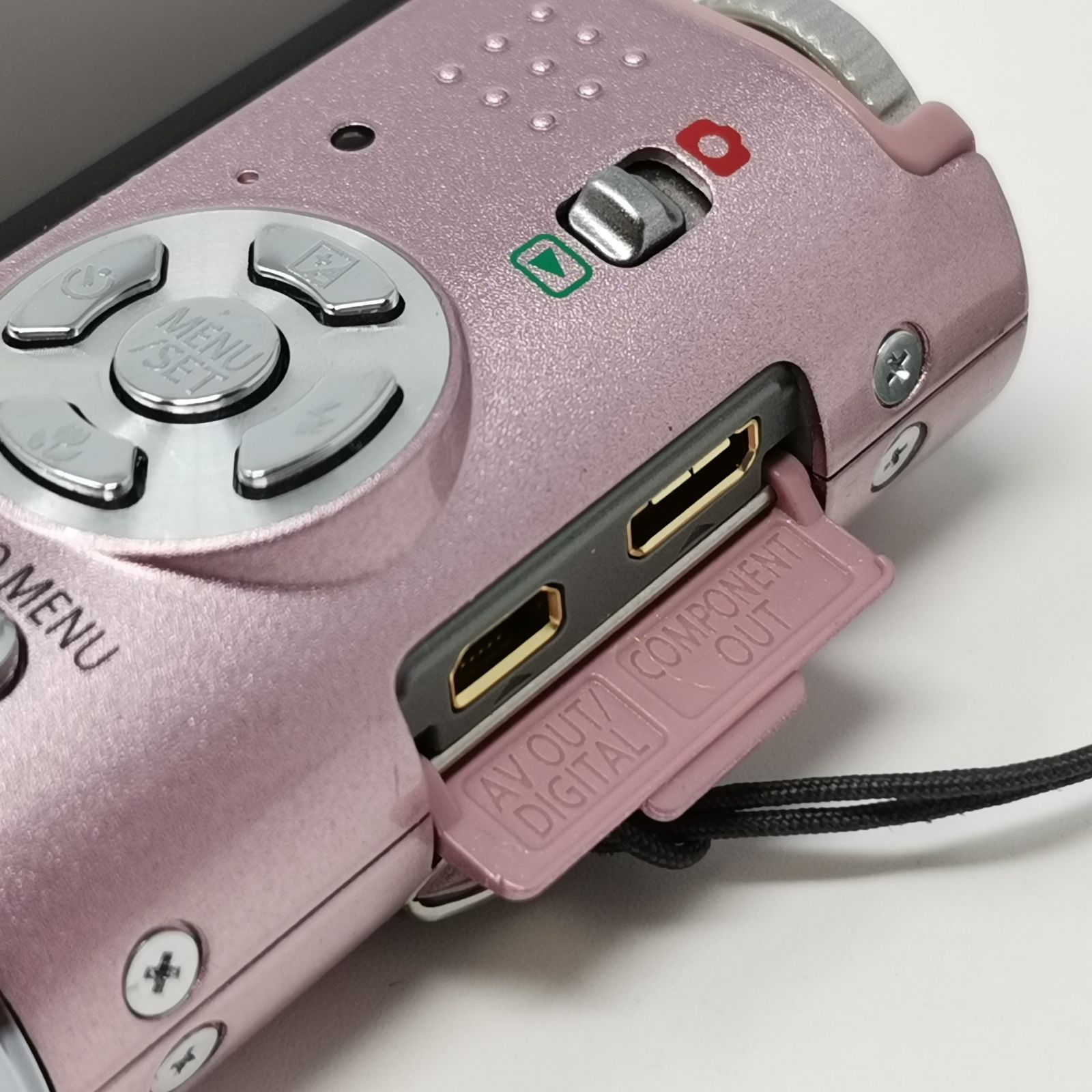 パナソニック LUMIX DMC-FX60 ピンク デジカメ バッテリー/充電器ない