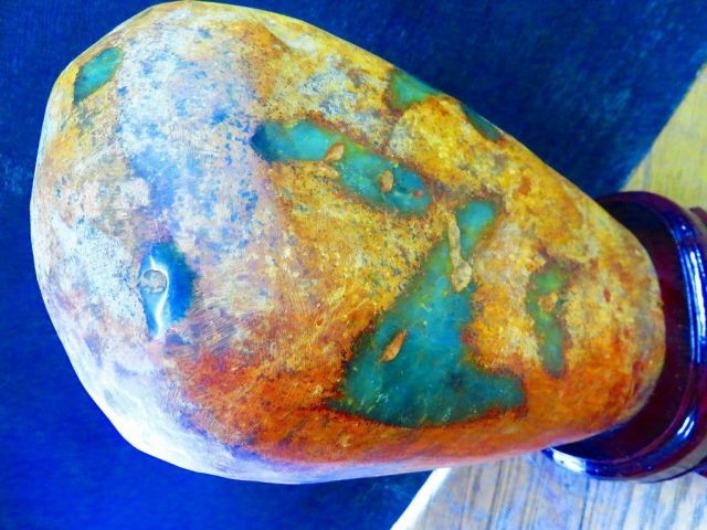 希少 ☆超綺麗見惚れるほど美しい！！！純天然糸魚川翡翠原石8.7kg