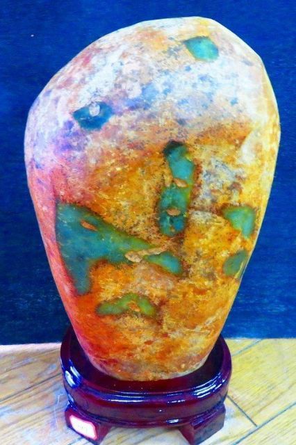 希少 ☆超綺麗見惚れるほど美しい！！！純天然糸魚川翡翠原石8.7kg