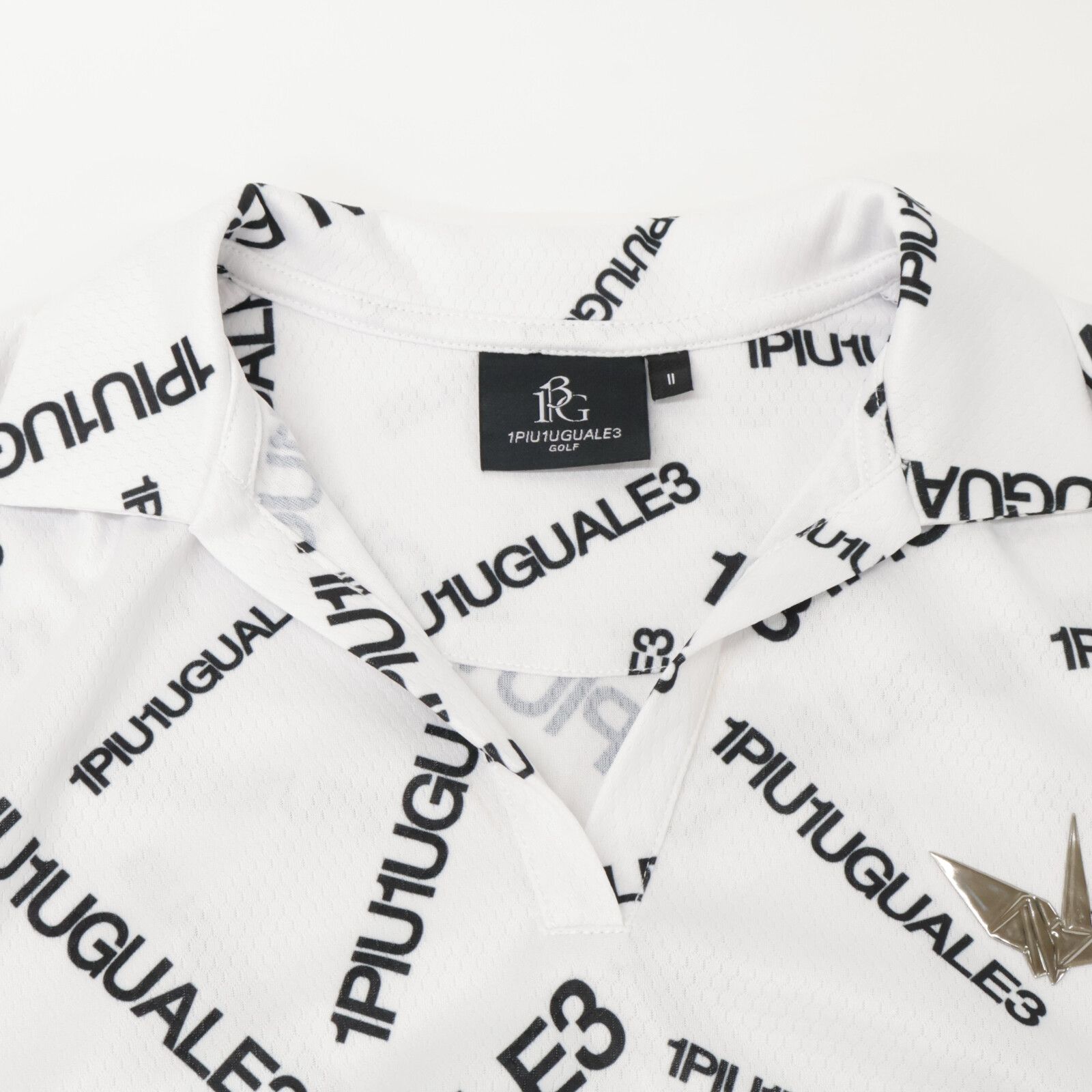 未使用品 1PIU1UGUALE3 GOLF ランダムロゴワンピース 2 1piu1uguale3 ウノピゥウノウグァーレトレ 【GOLF】GST153 ﾎﾜｲﾄ ﾗﾝﾀﾞﾑ