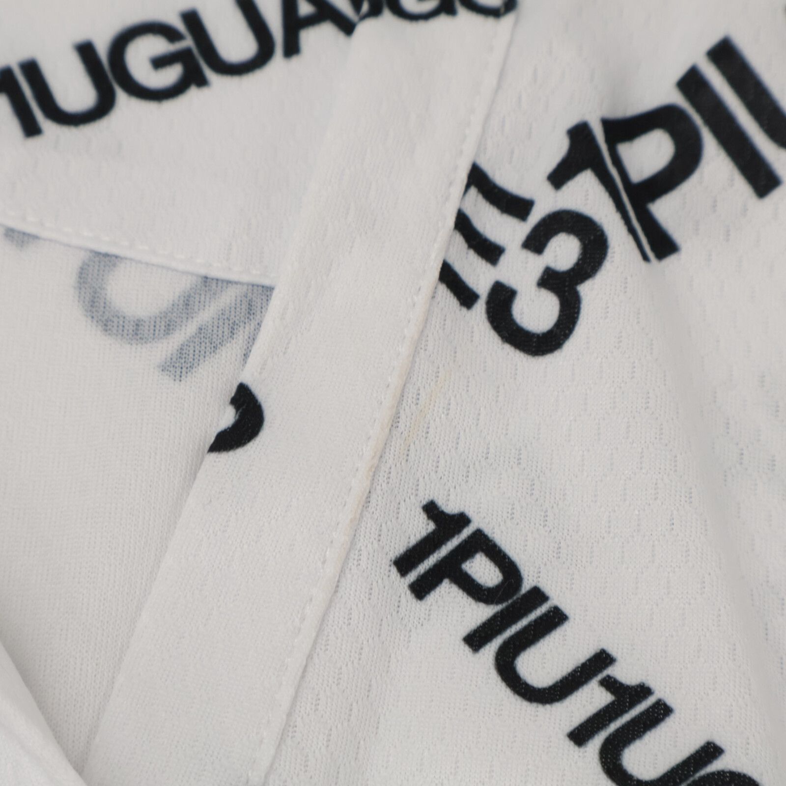 ﾎﾜｲﾄ ﾗﾝﾀﾞﾑﾛｺﾞﾐﾆﾜﾝﾋﾟｰｽ