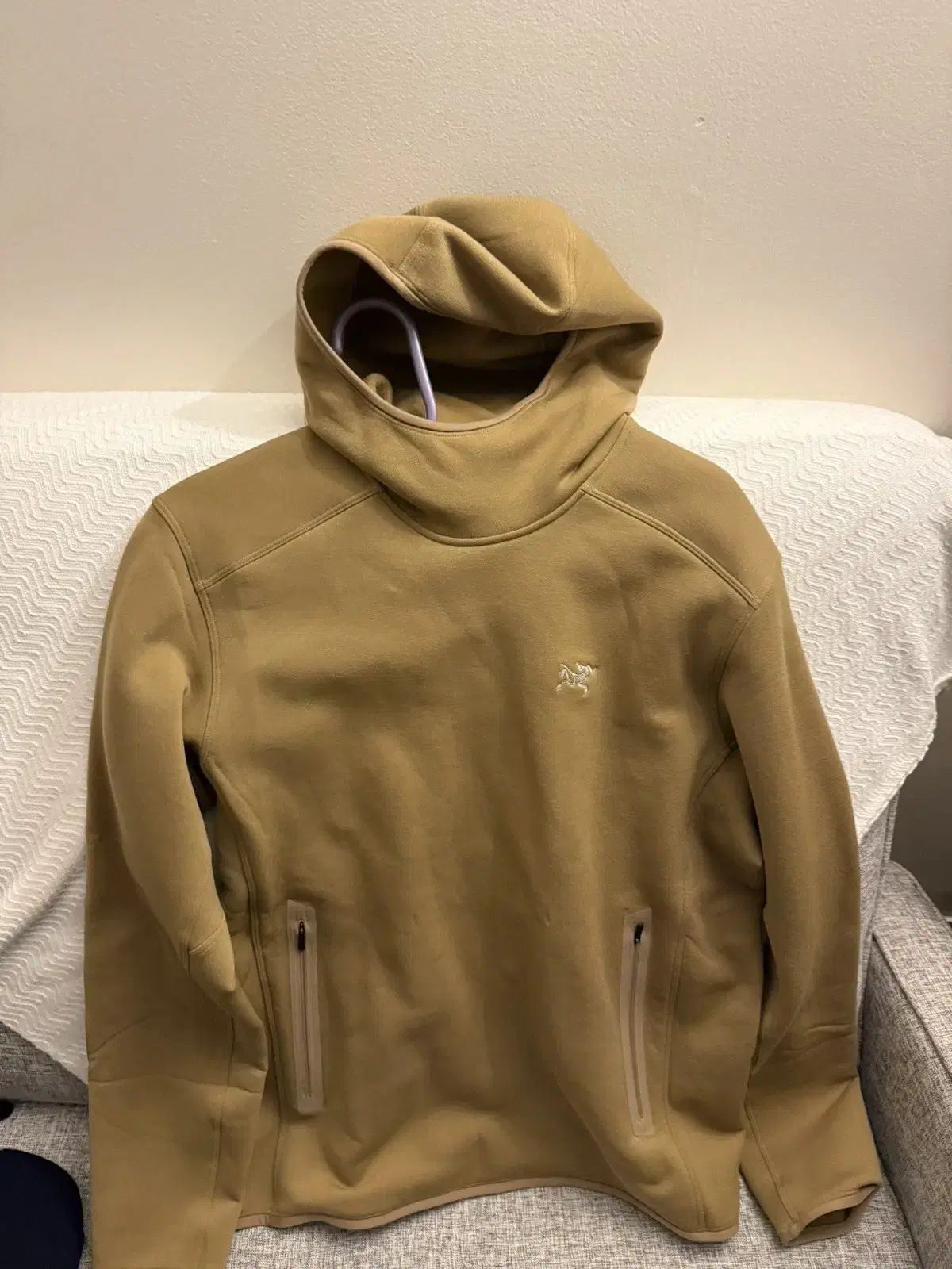 アークテリクス カイアーナイス NIGHT プルオーバー フーディー