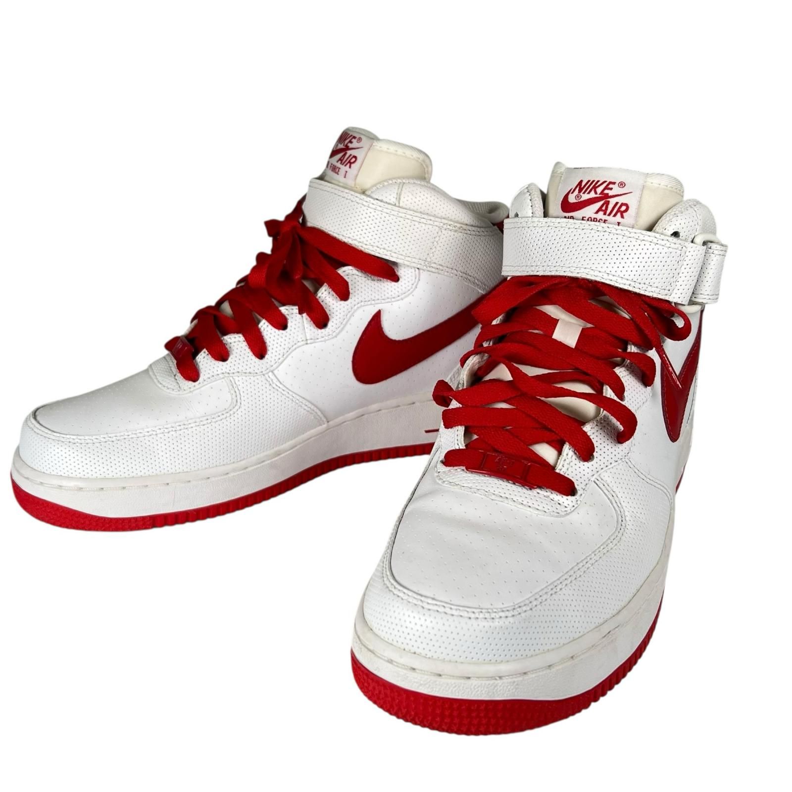 NIKE(ナイキ) Air Force 1 Mid White メンズ JPN：29.5 【中古】【ブランド古着バズストア】 NIKE ナイキ Air Force 1 Mid 7 ブランドロゴ スニーカー レザー
