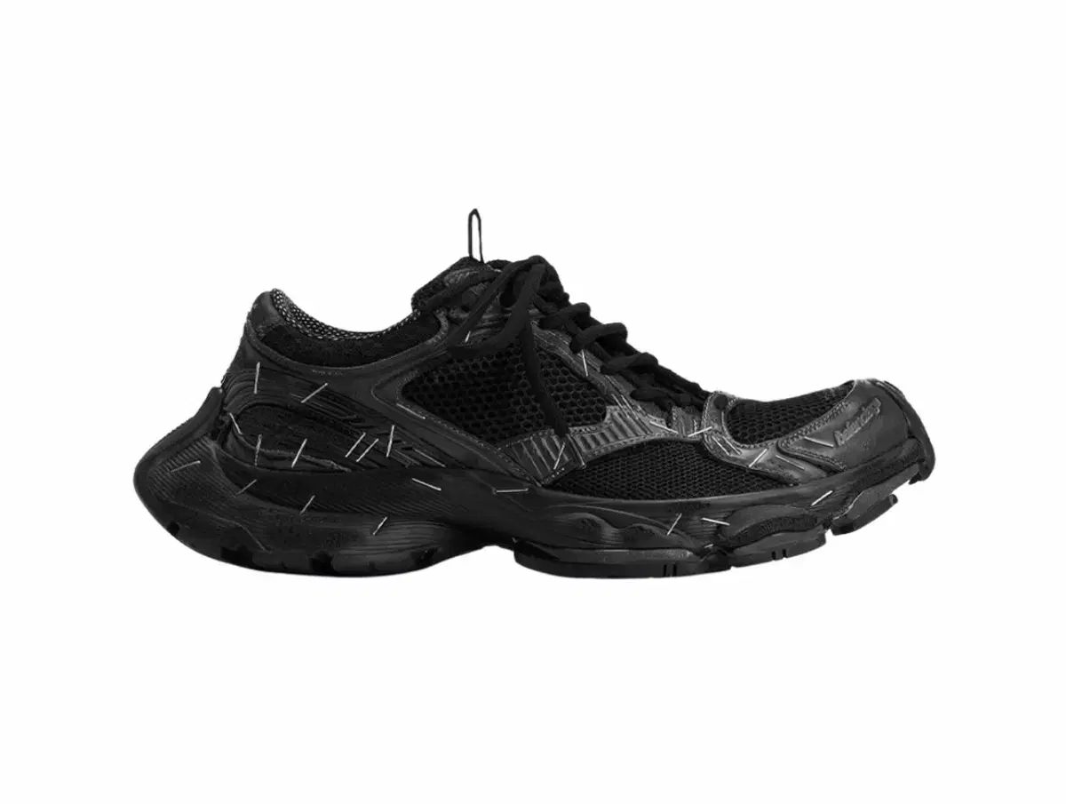 バレンシアガ ステイプル ブラック 44