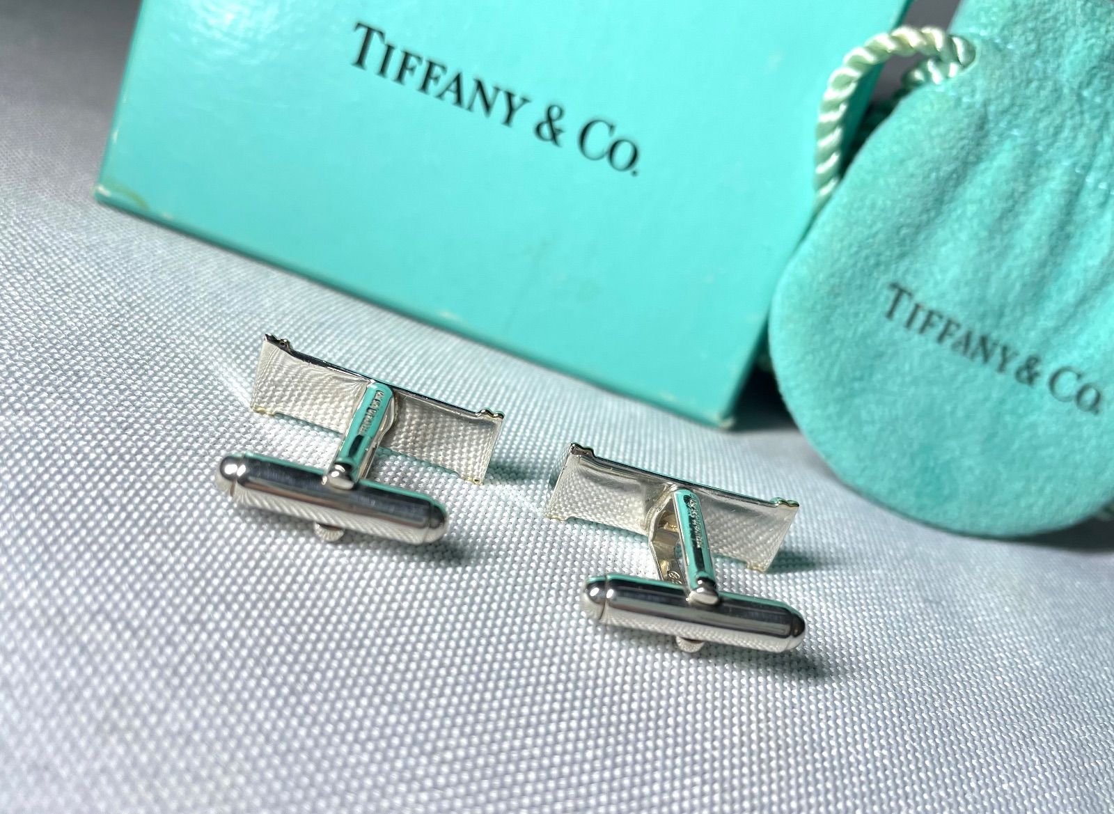 ティファニー　スターリング　シルバー カフリンクス Tiffany ティファニー 18Kゴールド & スターリングシルバー AU750