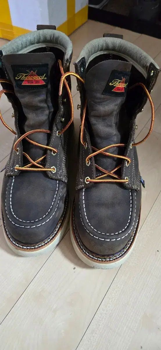 Thorogood ソログッド ウォーカーブーツ