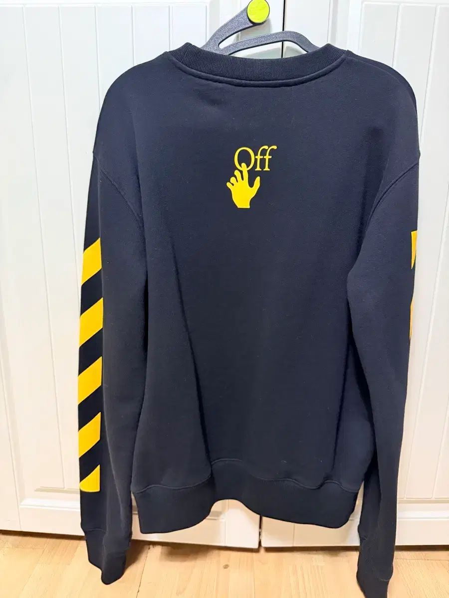 KARAバジオ スウェット