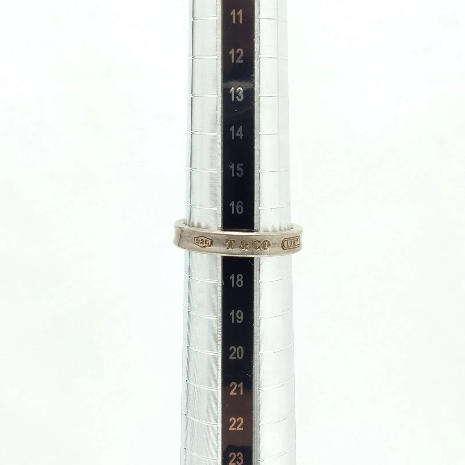 Tiffany & Co. 1837ナローリング シルバー 925 15号　箱有 Tiffany & Co. 1837 ナローリング シルバー925 15号 - メルカリ