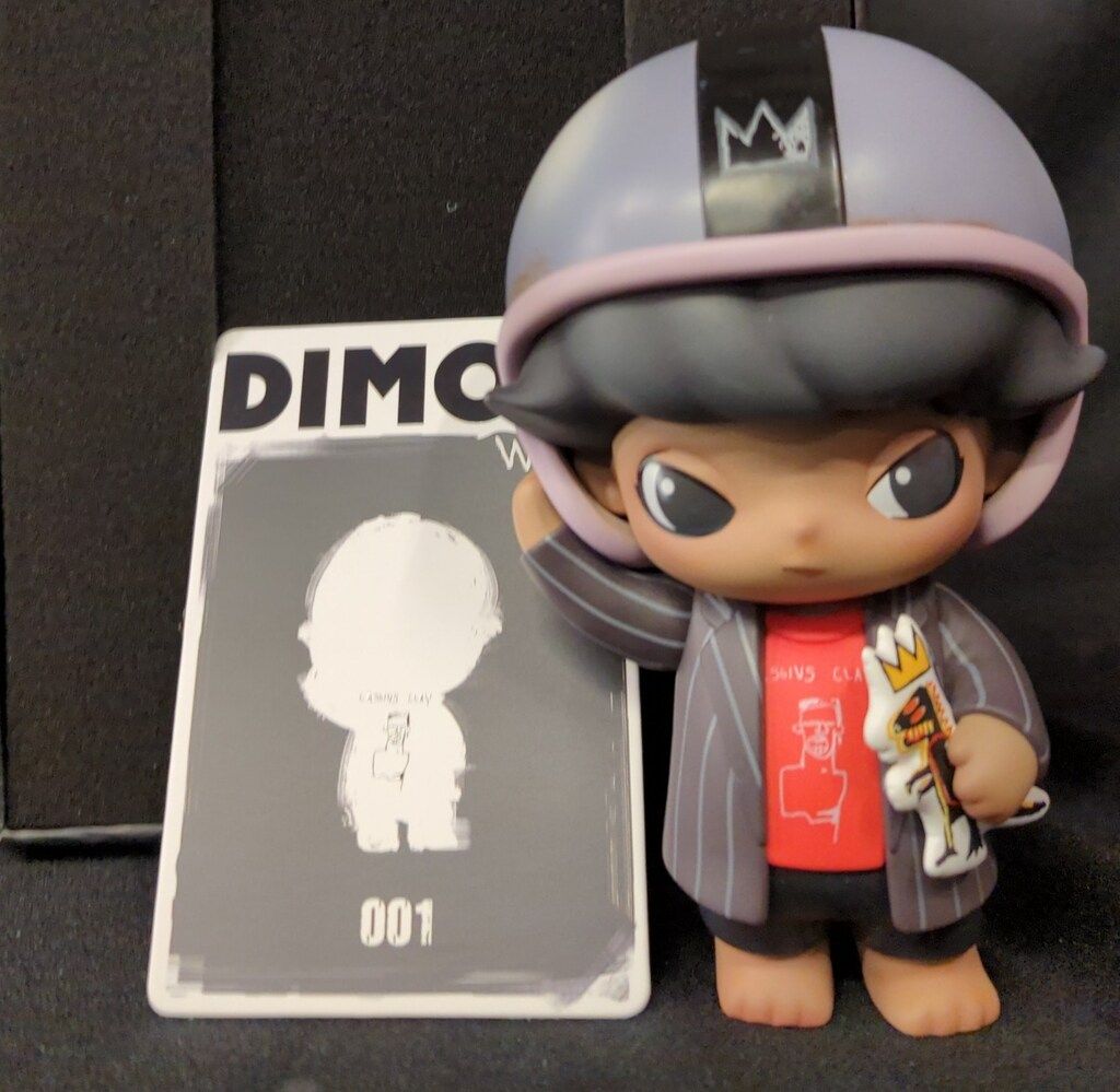 POPMART×DIMOO WORLD DIMOO WORLD JEAN-MICHEL BASQUIAT 001 - メルカリ