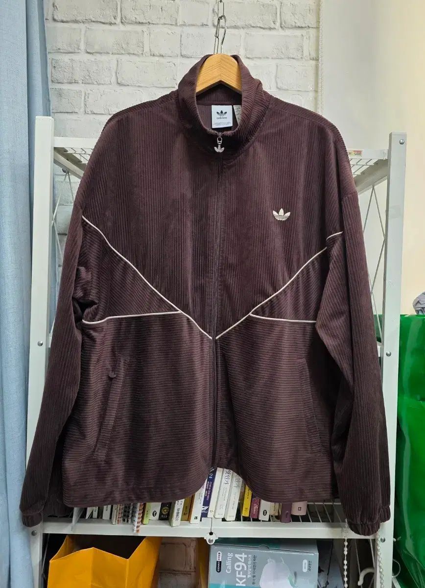 アディダス コーデュロイ ツアーベルベット メンズジャケット 110 シーズナル トラックジャージ MM 27