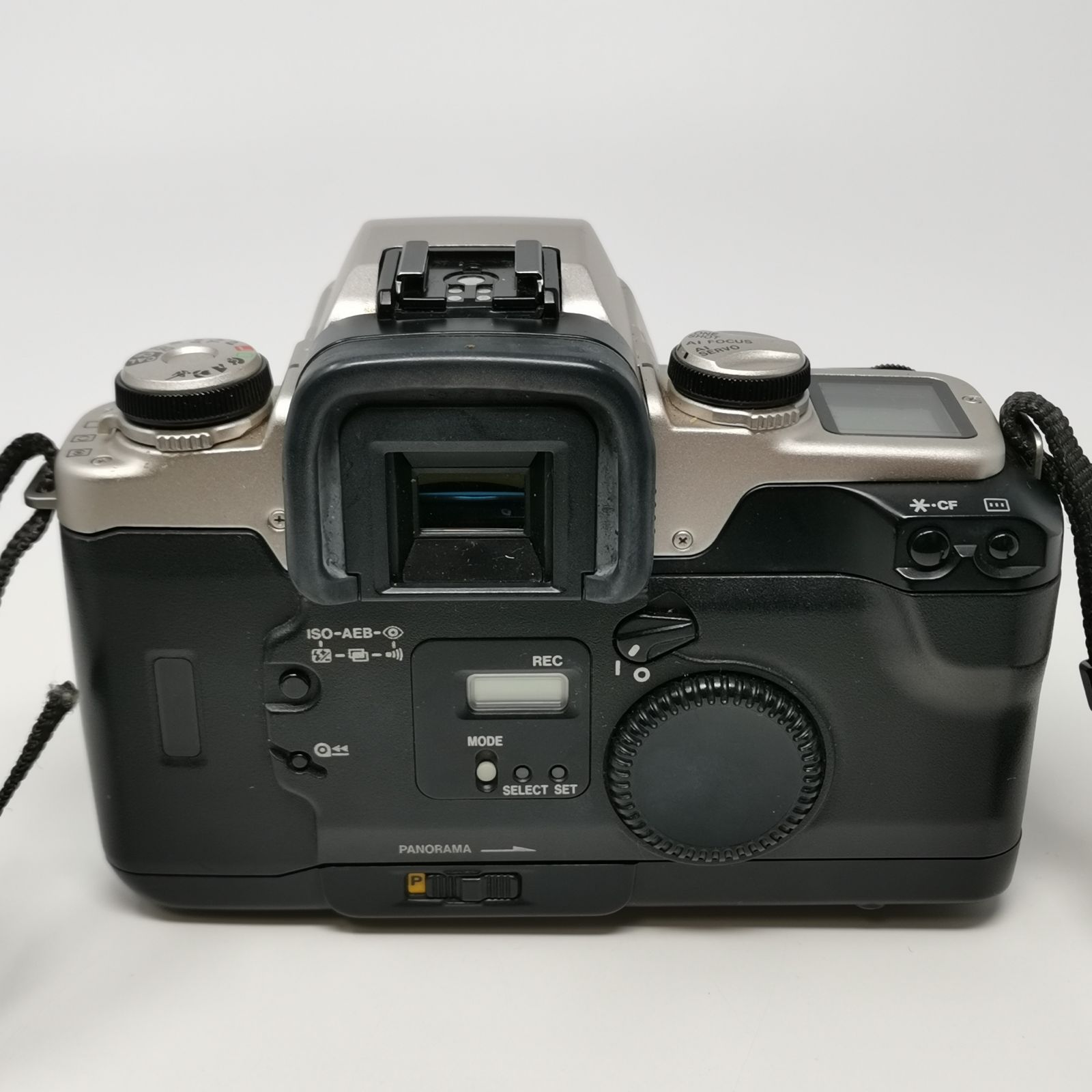 キャノン EOS55 フィルムカメラ EF28-105mm F3.5-4.5USM付き ズーム