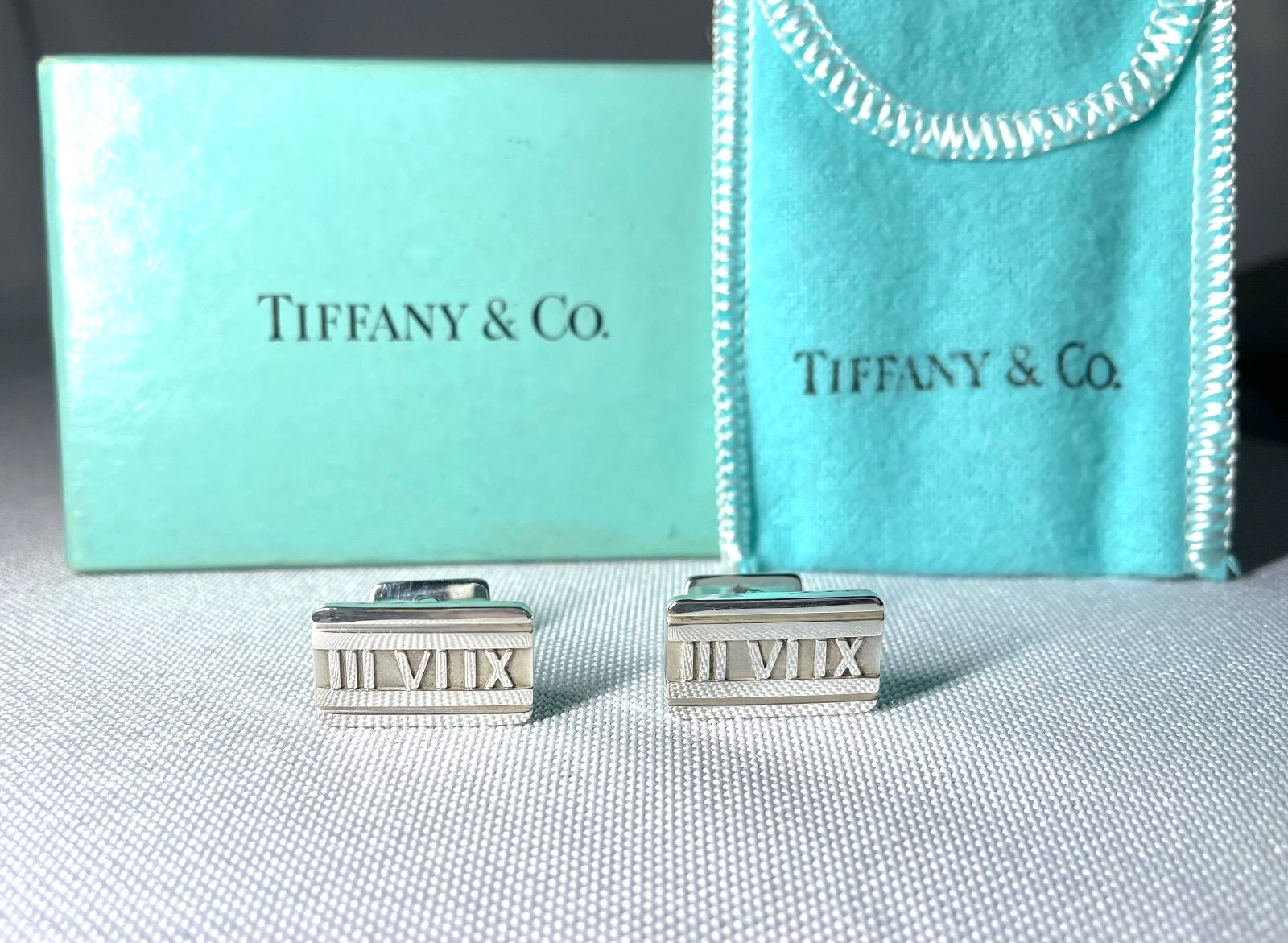 美品 Tiffany ティファニー アトラス ローマ数字デザイン カフス