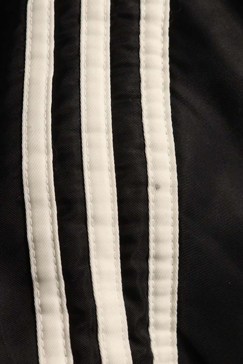 バレンシアガ ×アディダス adidas 23SS 725335 TNO27 サイドライン