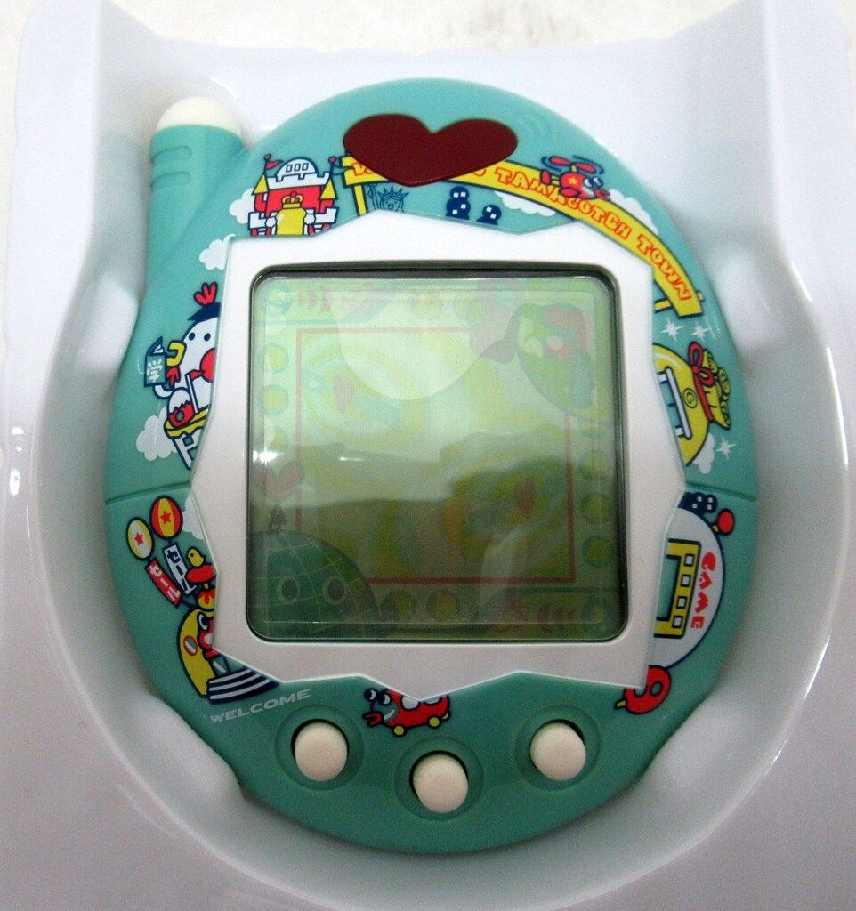 たまごっち星ちょくツー!! おうちのでかたまごっち たまごっち星ちょくツー‼︎ おうちのでかたまごっち | Shop at Mercari