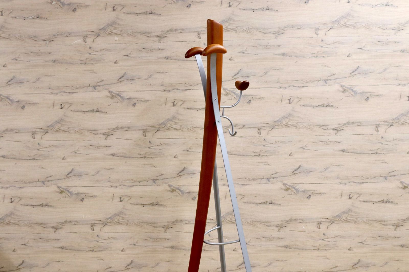 ACTUS アクタス　コートハンガー 　イタリア製　美品　PORADA ポラダ SAMURAI コートハンガー｜ポラダ porada – rocca rocca