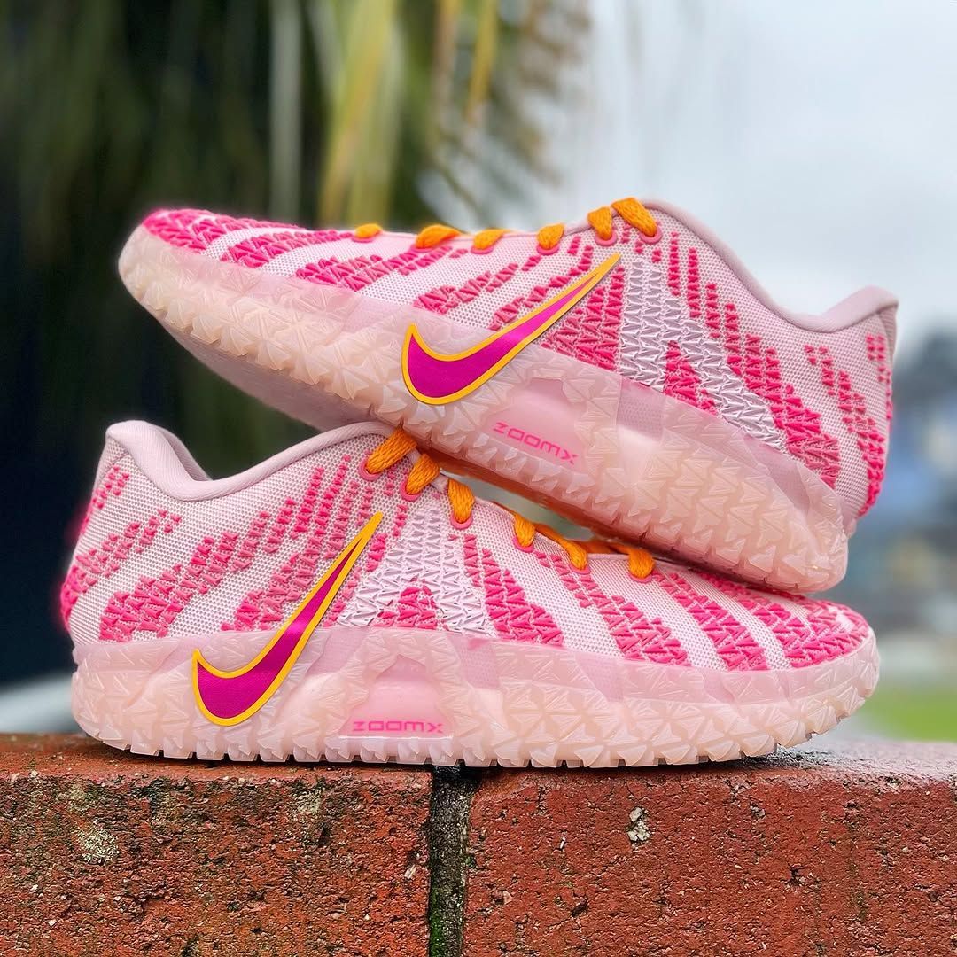 NIKE JA 3 EP 'VALENTINE'S DAY' ナイキ ジャ 3 ジャ モラント 小さい