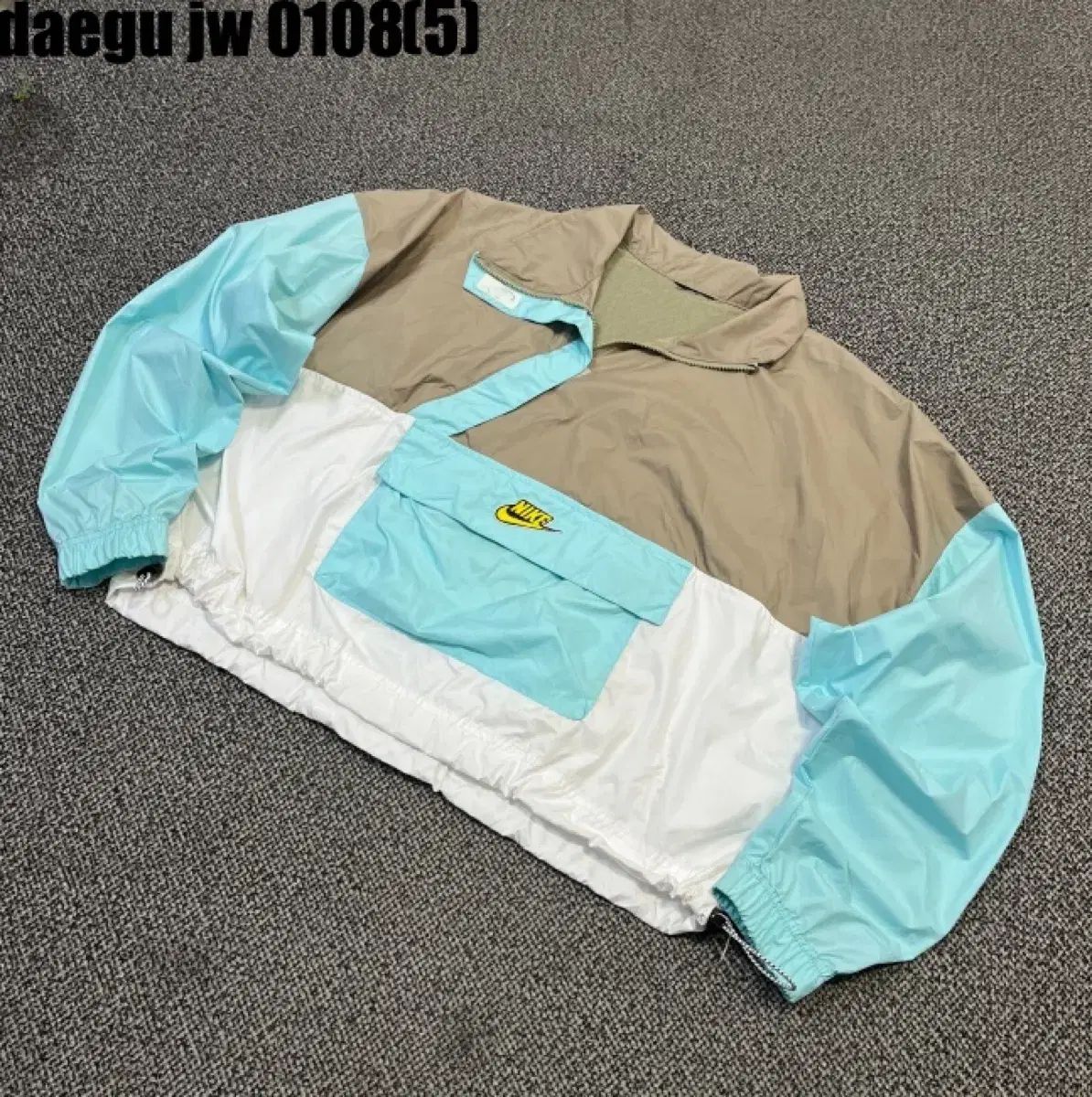 Nike カラーブロックウィンドブレーカー NIKE カラーブロック ウィンドブレーカー Anorak（アノラック）90 0108