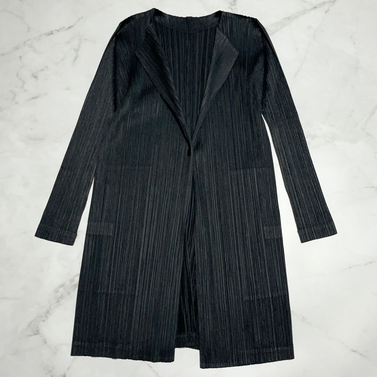 美品 プリーツプリーズ PLEATS PLEASE 日本製 ポリエステル100