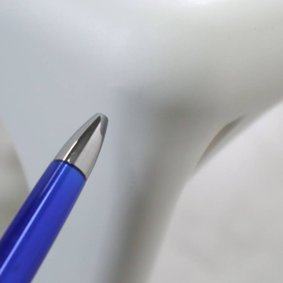 マジストレッティ 色