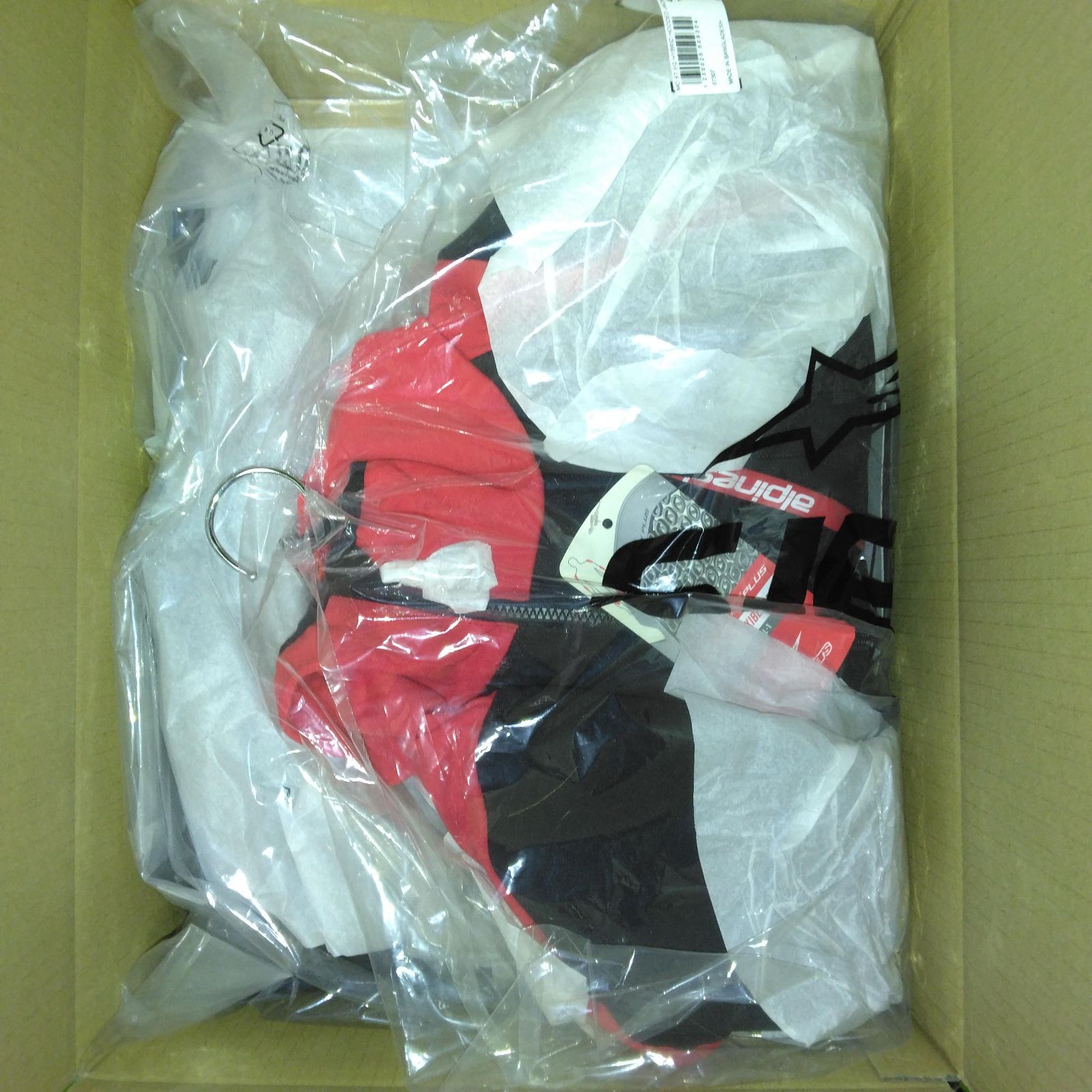 在庫１点のみ alpinestars アルパインスターズ MO.ST.EQ HYBRID HOODED JACKET 1463 BLAK FLAME RED Lサイズ ﾓｰｽﾃｯｸ ﾊｲﾌﾞﾘｯﾄﾞ ﾌｰﾃﾞｨｯﾄﾞ 定価54 780円