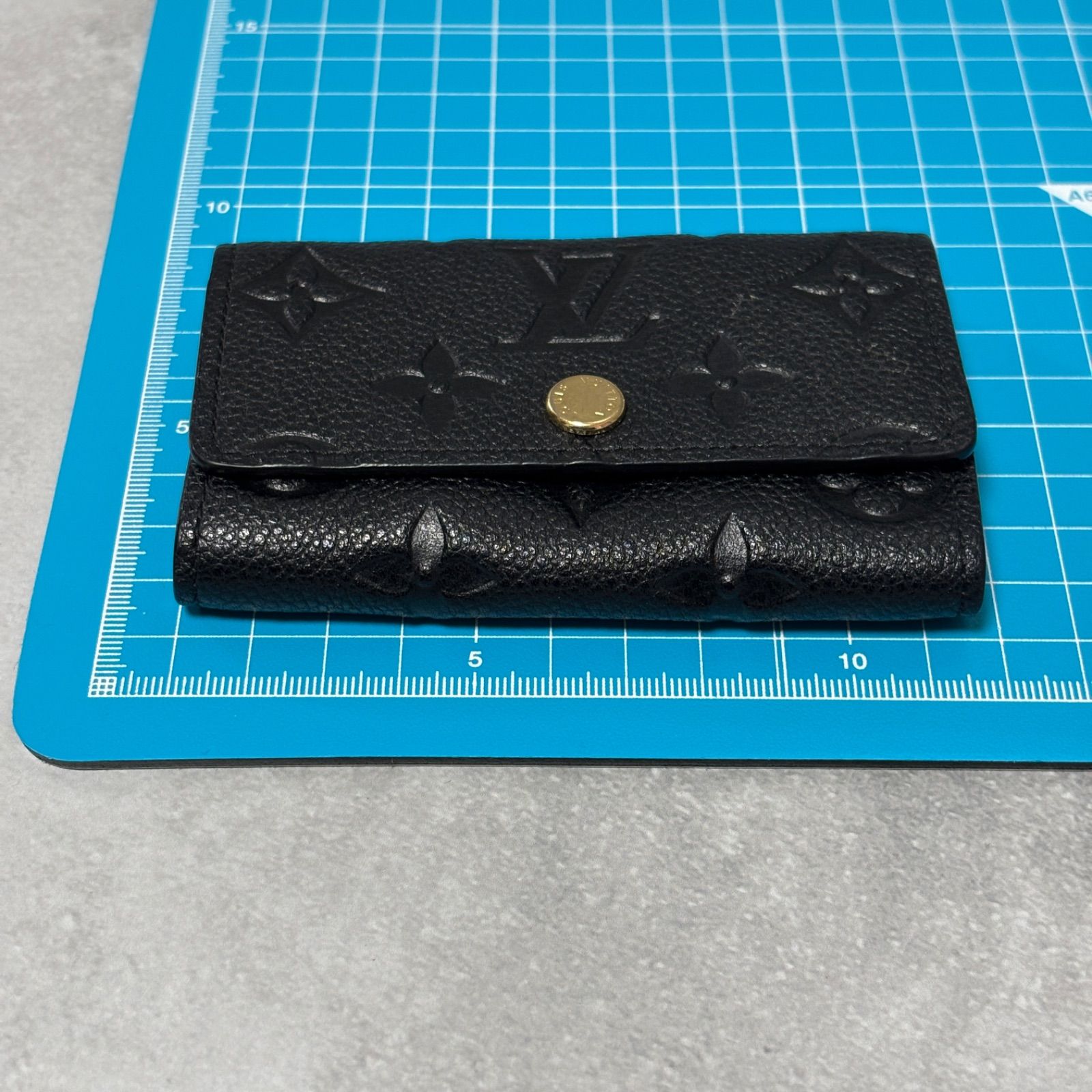 LOUIS VUITTON ルイヴィトン モノグラム アンプラント 6連 キーケース 
