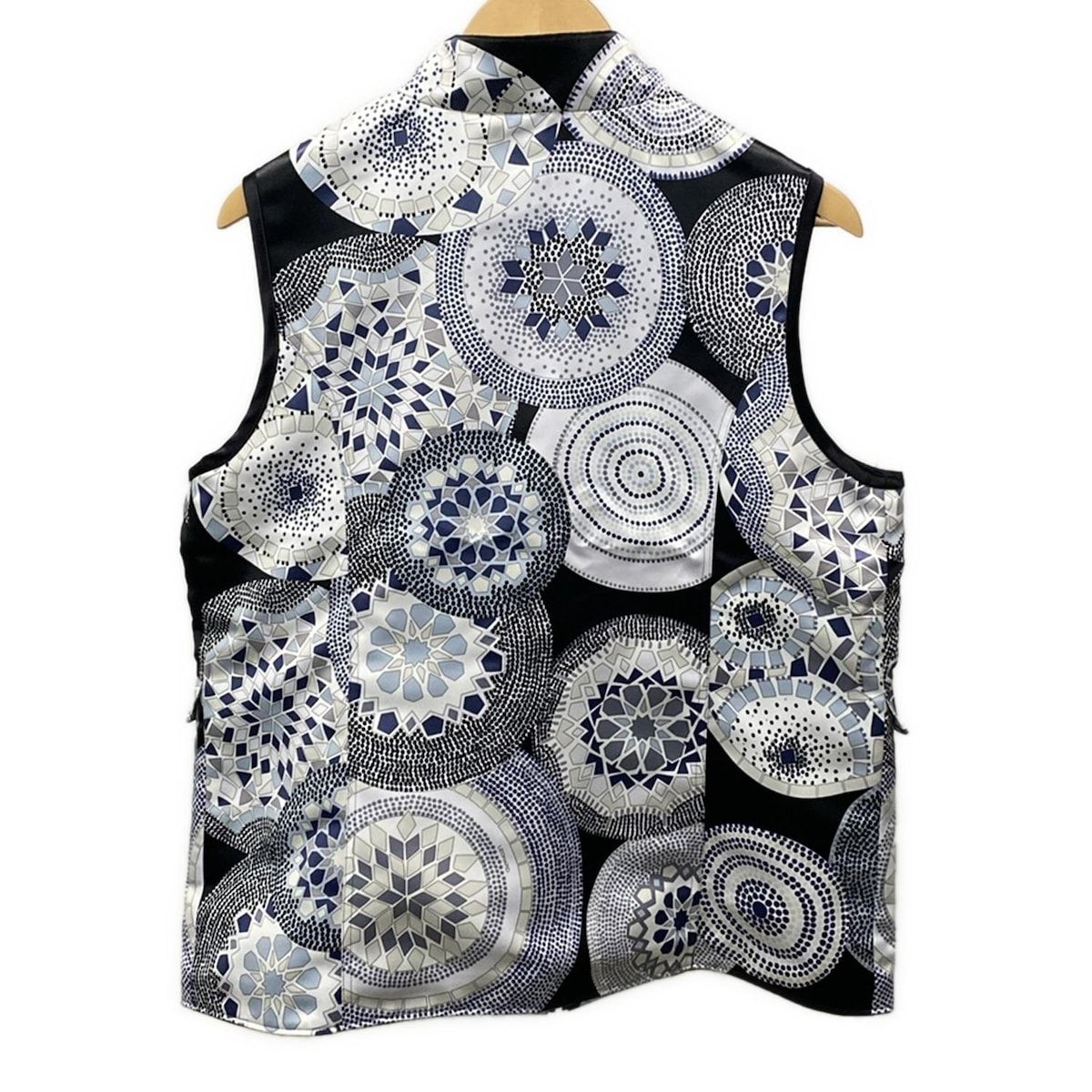 LEONARD SPORT(レオナールスポーツ) ベスト サイズ42 L レディース美品