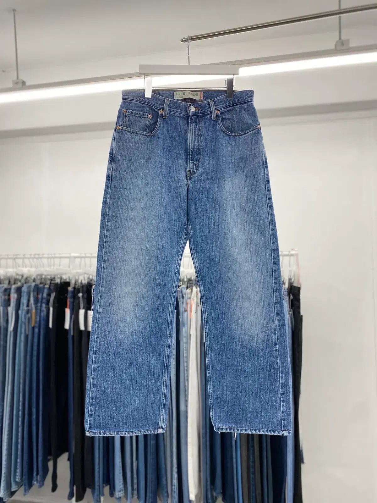 リーバイス569 00 s ルーズストレート a 4087