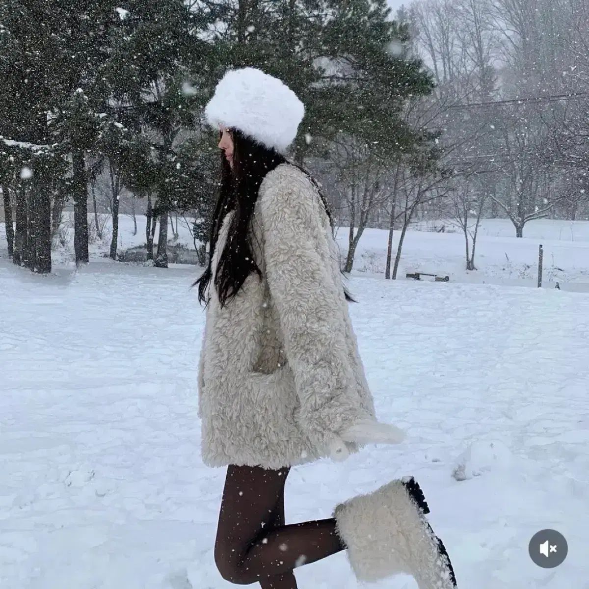 ザ バーネット ファーブーツ 230