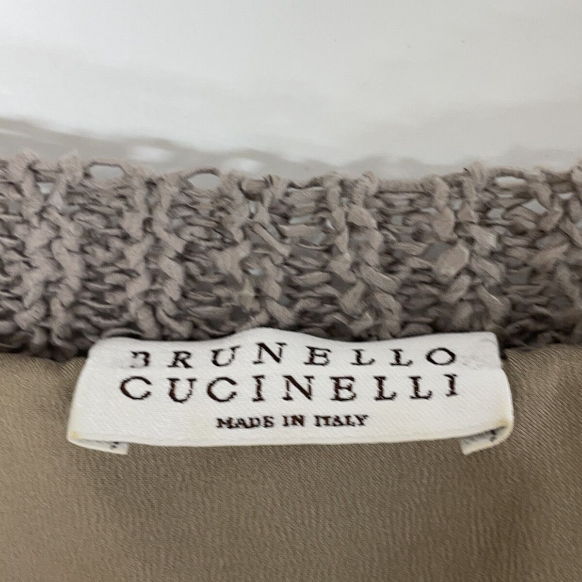 BRUNELLO CUCINELLI ブルネロクチネリ ﾍﾞｰｼﾞｭ 裏地ｼﾙｸ ﾛﾝｸﾞｶｰﾃﾞｨｶﾞﾝ XS