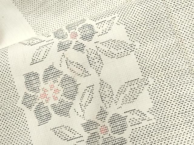 平和屋着物○本場大島紬 白大島 9マルキ 吉祥草花文 川畑村中作 証紙