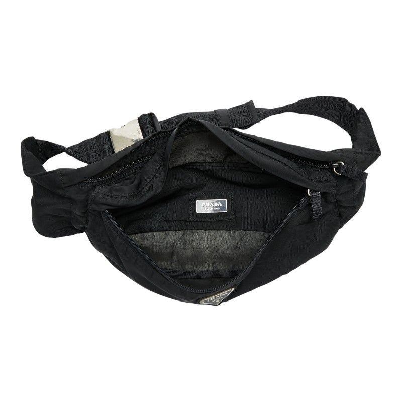 プラダ 三角ロゴプレート ボディバッグ ウエストバッグ ブラック