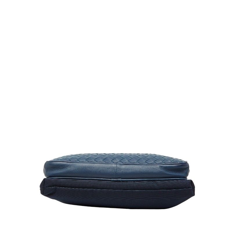 ボッテガヴェネタ イントレチャート 斜め掛け ショルダーバッグ ブルー