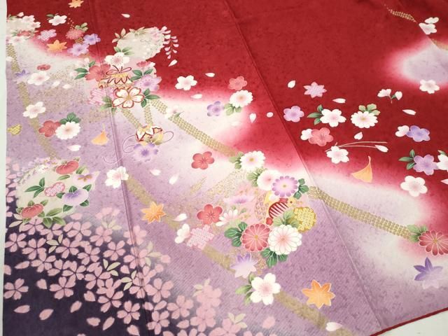 平和屋着物○豪華振袖 駒刺繍 雪輪毬舞花文 暈し染め 金彩 正絹 逸品