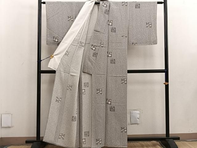 平和屋着物▽上質な小紋 単衣 色紙花文 正絹 逸品 BAAW3540mz - メルカリ