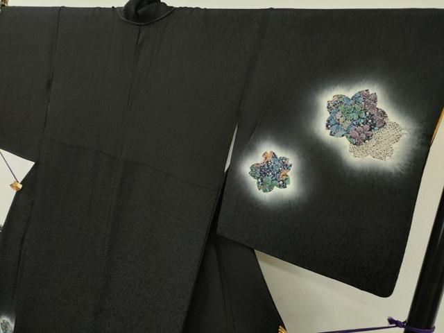平和屋着物○訪問着 絞り 辻が花 舞桜 蛍暈し 黒地 正絹 逸品