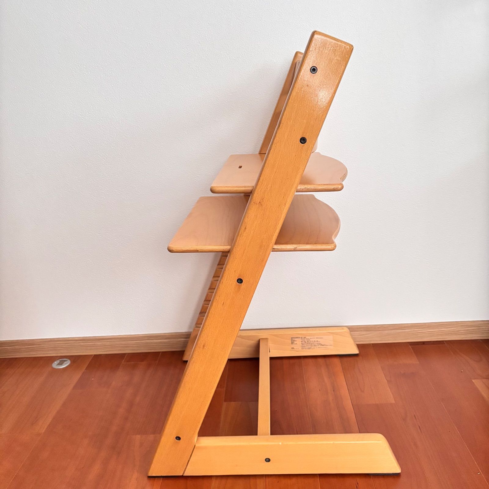 ストッケ トリップ トラップ ベビーチェア+トレイ+延長グライダー 付属